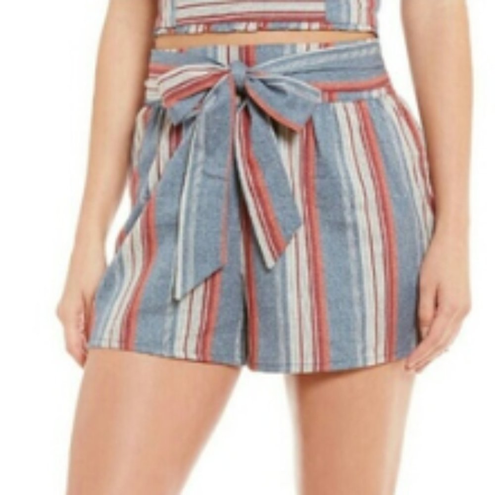 Chelsea & Violet Red Blue Tie Belt Shorts